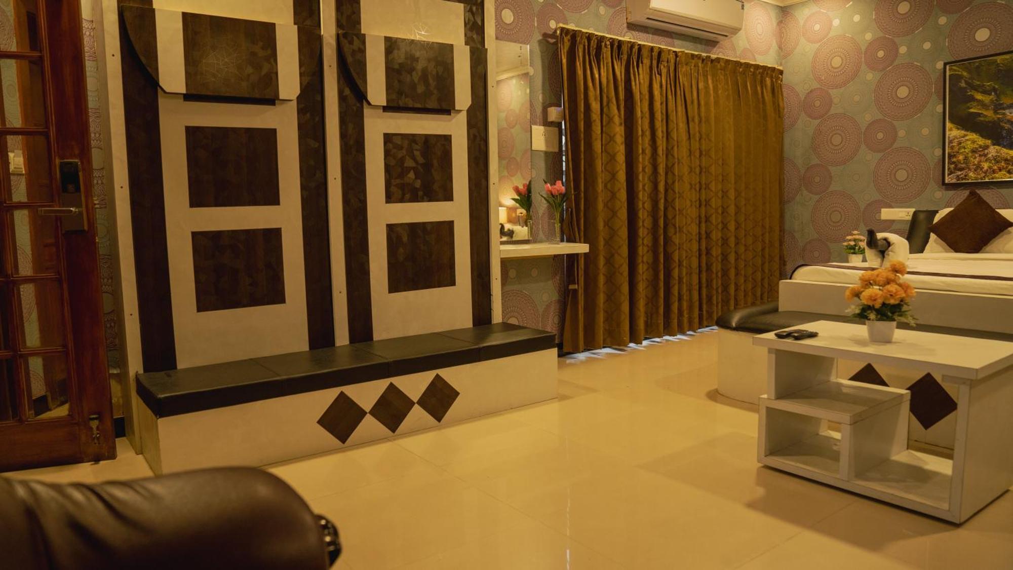 Seasons Suites Jp Nagar Bangalore Habitación foto